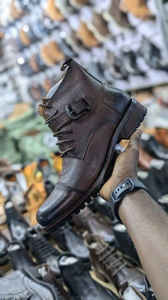 Men boot