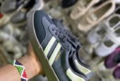 Sneakers for men and women