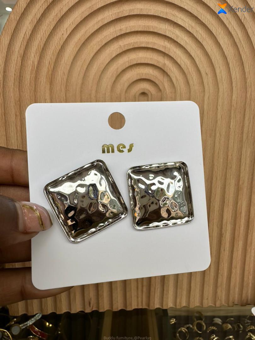 Original earrings