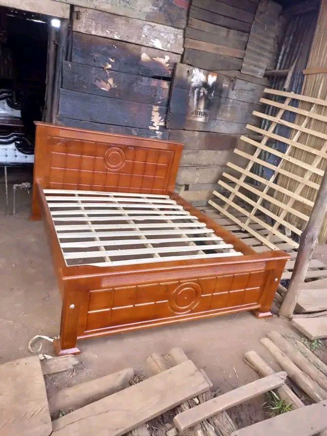 6×6 tile bed brown color