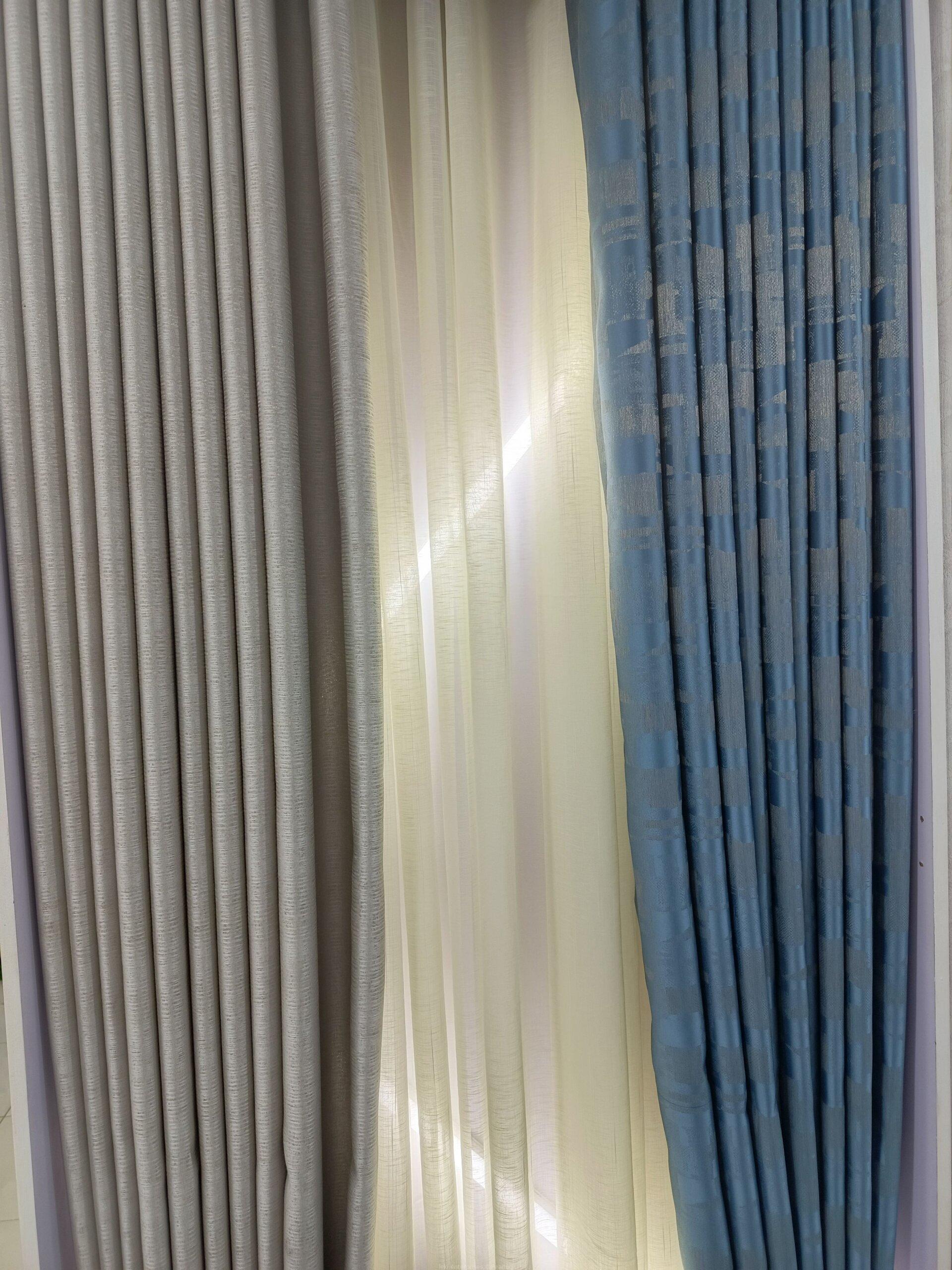 Executive curtains