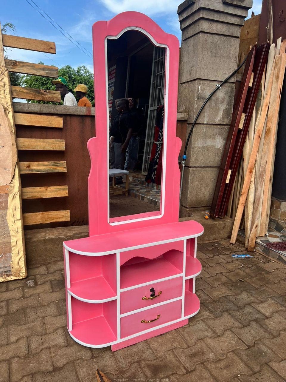 Dressing mirror