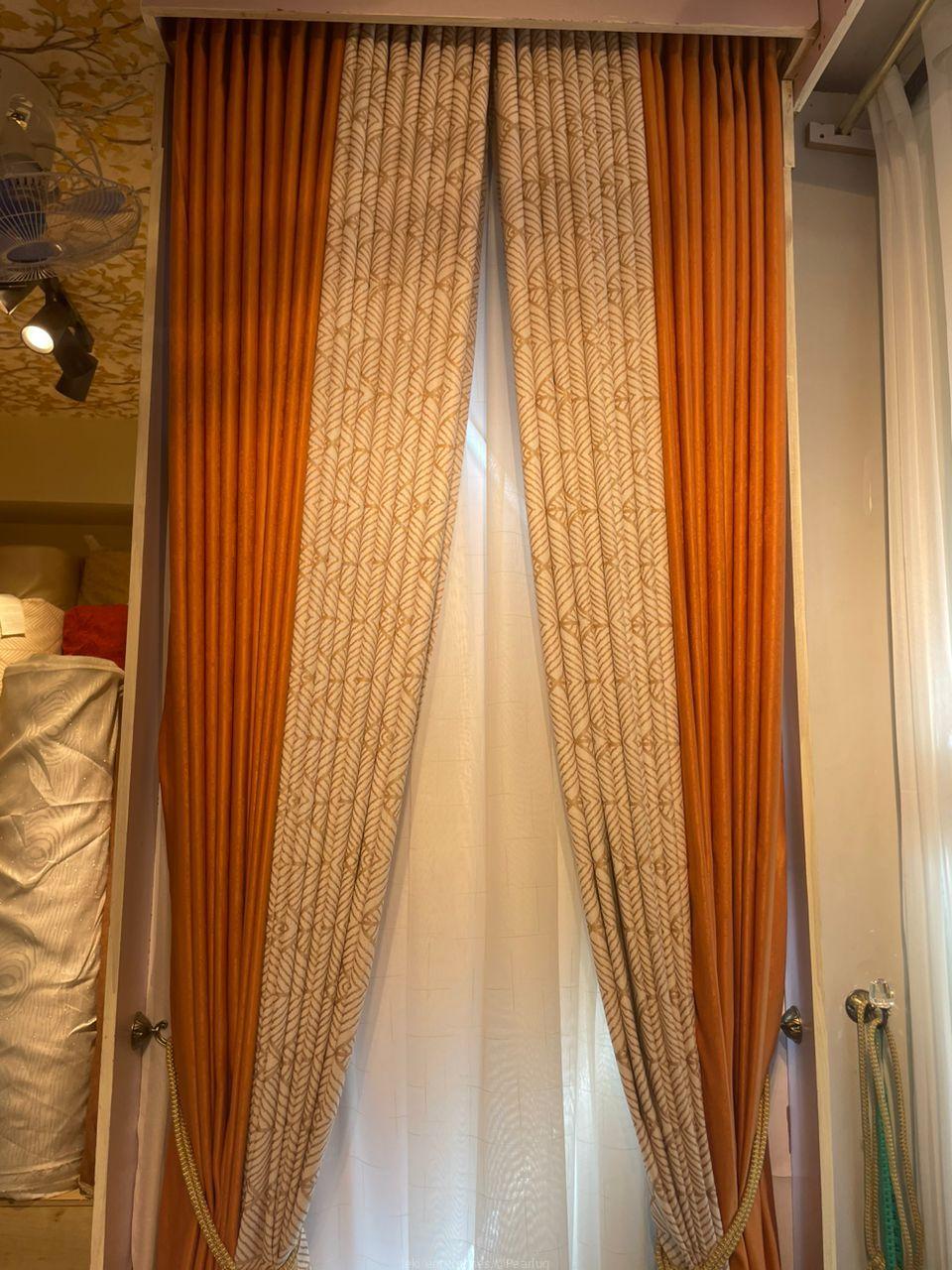 Executive curtains and curtain office