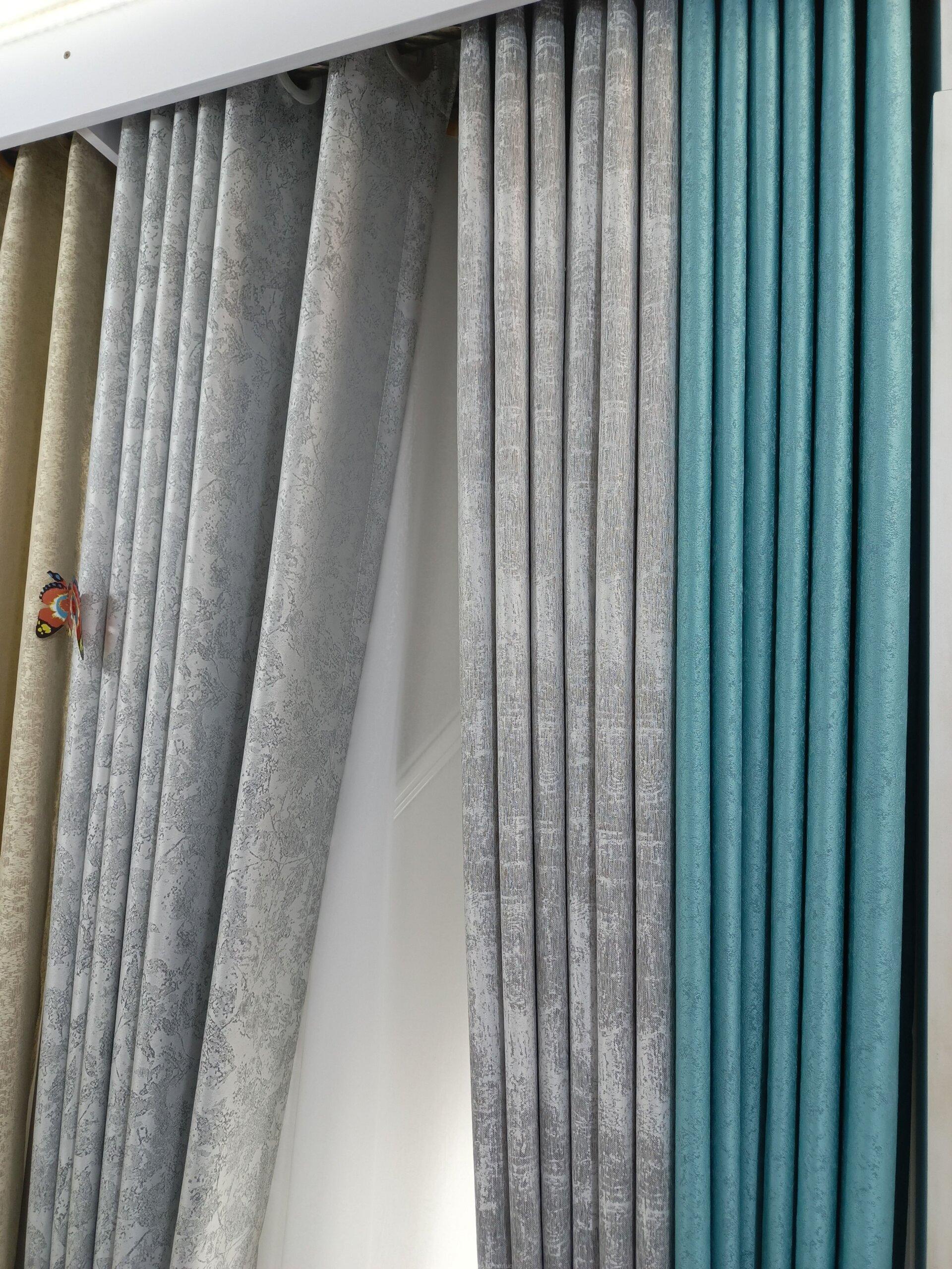 Executive curtains and curtain office