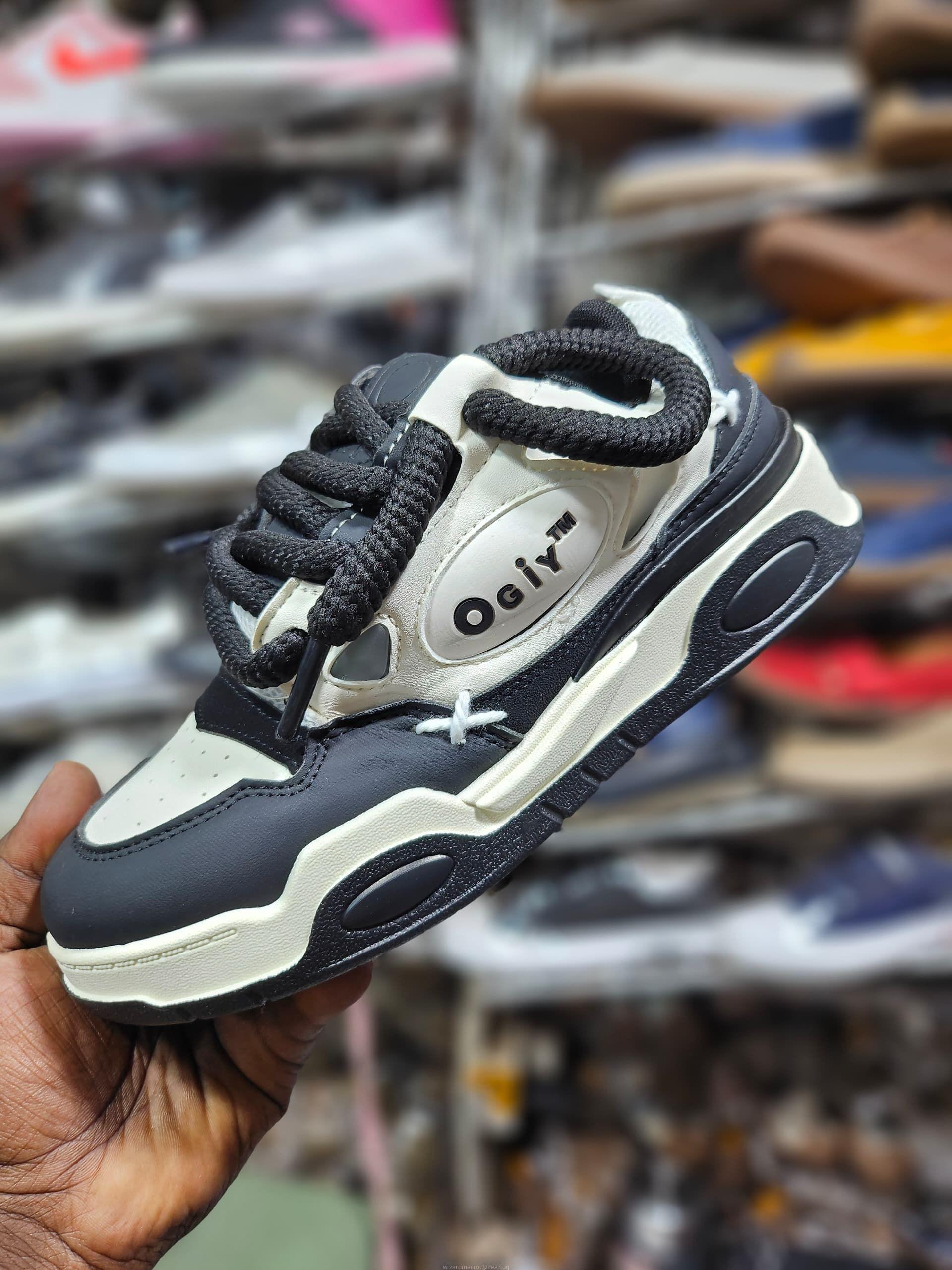 OG sneakers