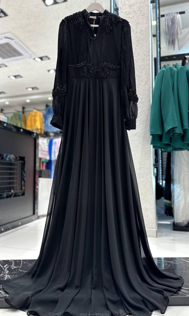 ROUND CHIFFON DECENT DRESS