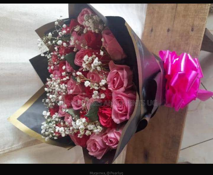 Birthday cakes balloons flowers red roses