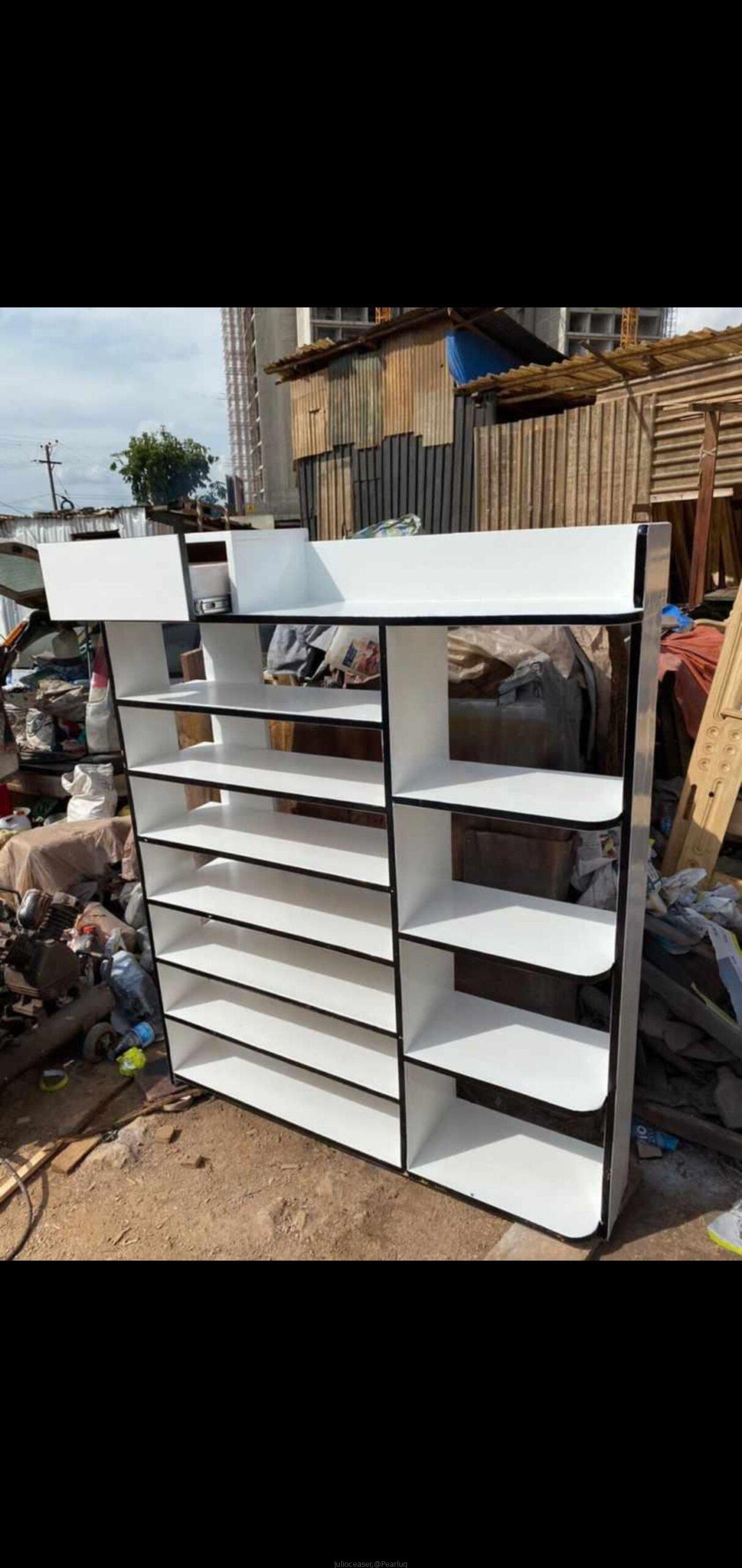 Shoe rack