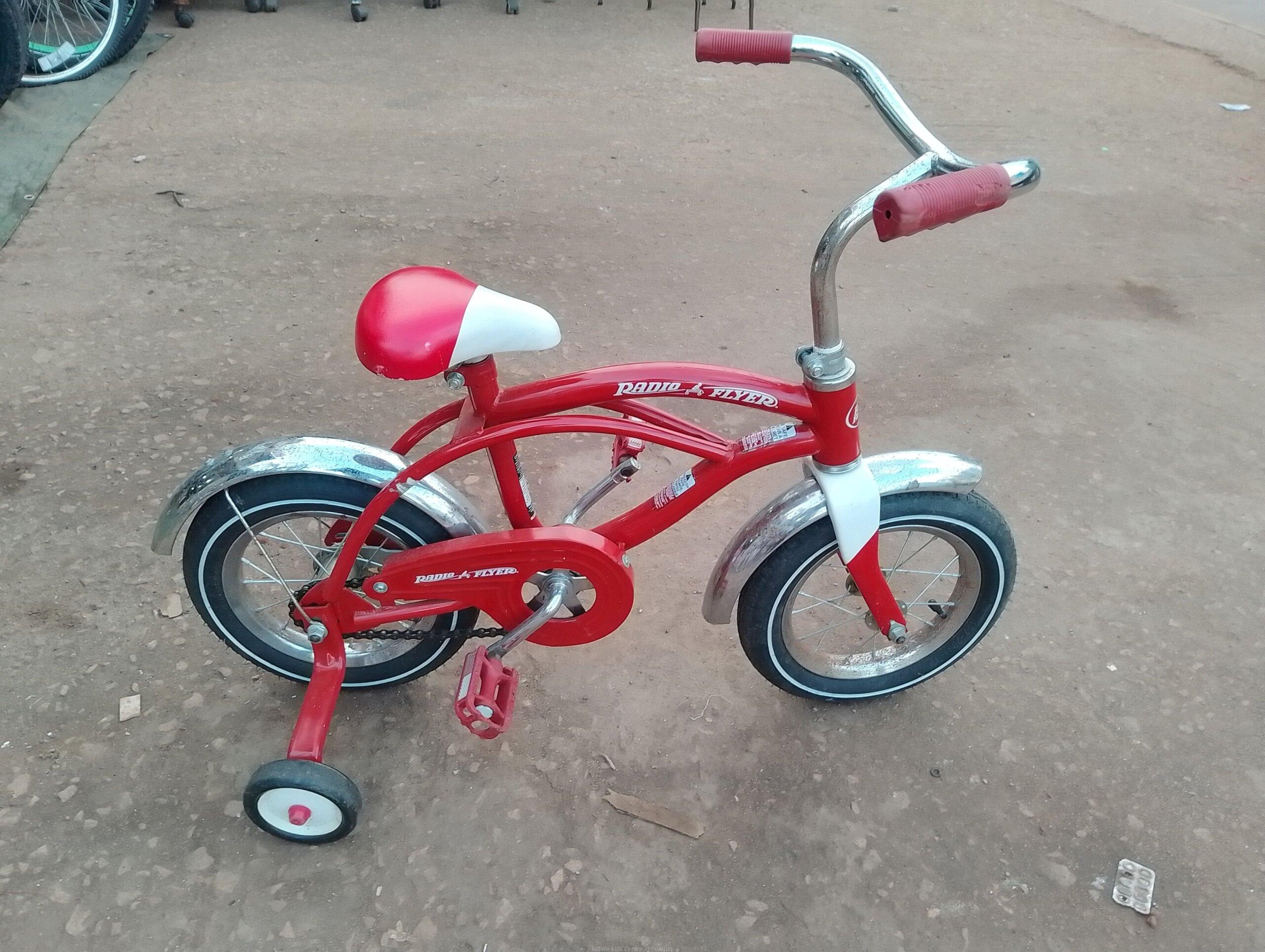 Radio flyer kids bike