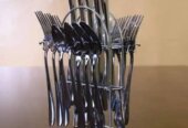 Set of table cutlery