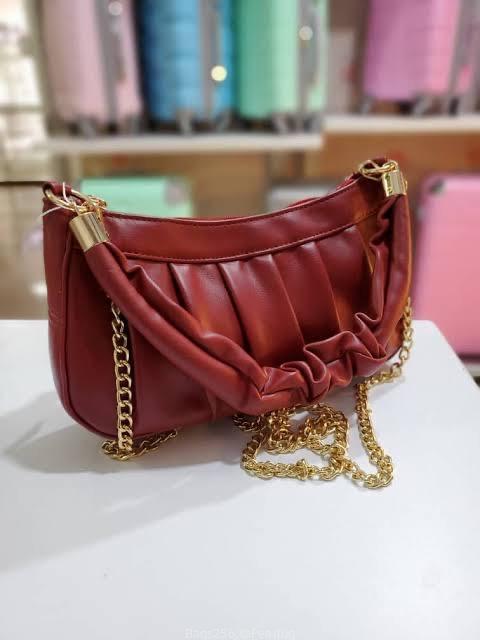 Hand bags for ladies