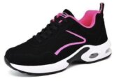 Runner sneakers