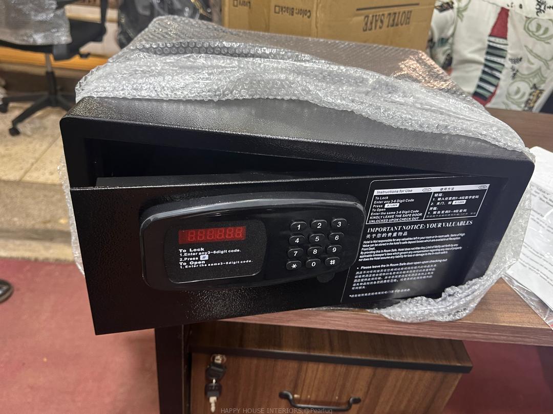 DIGITAL SAFE BOX