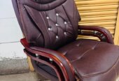 EXECUTIVE LEATHER OFFICE CHAIR (BROWN)