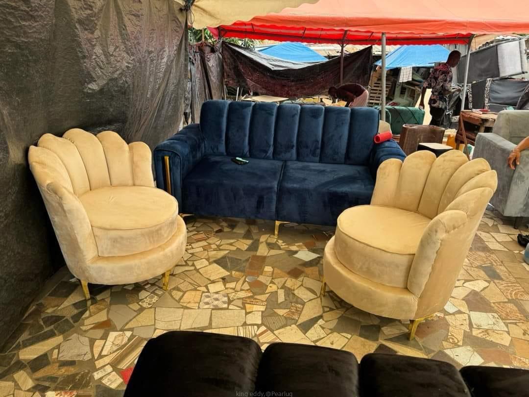 Sofa set