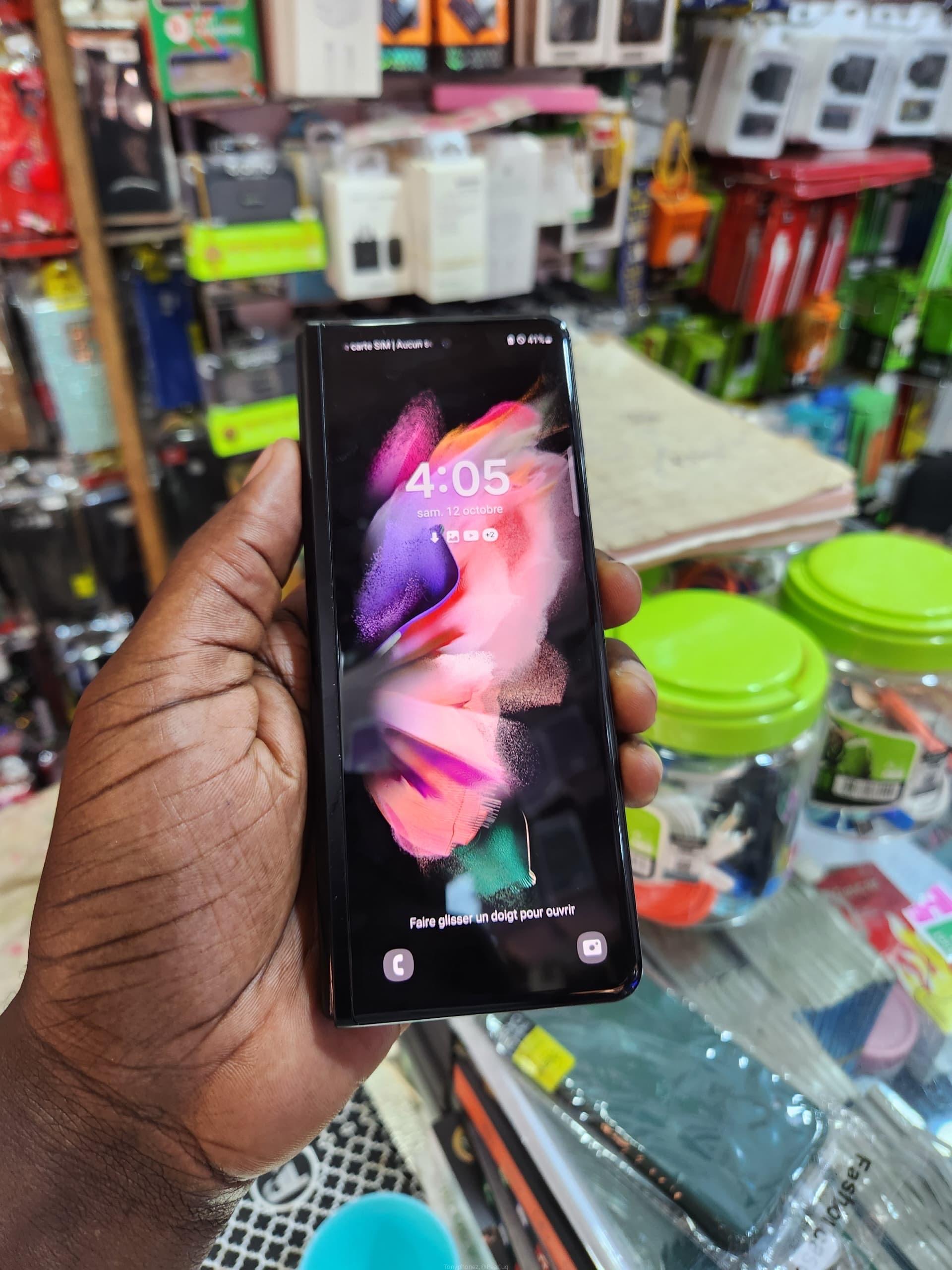 Galaxy Fold3 256gb
