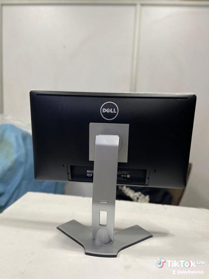 Dell monitor inch 22 white