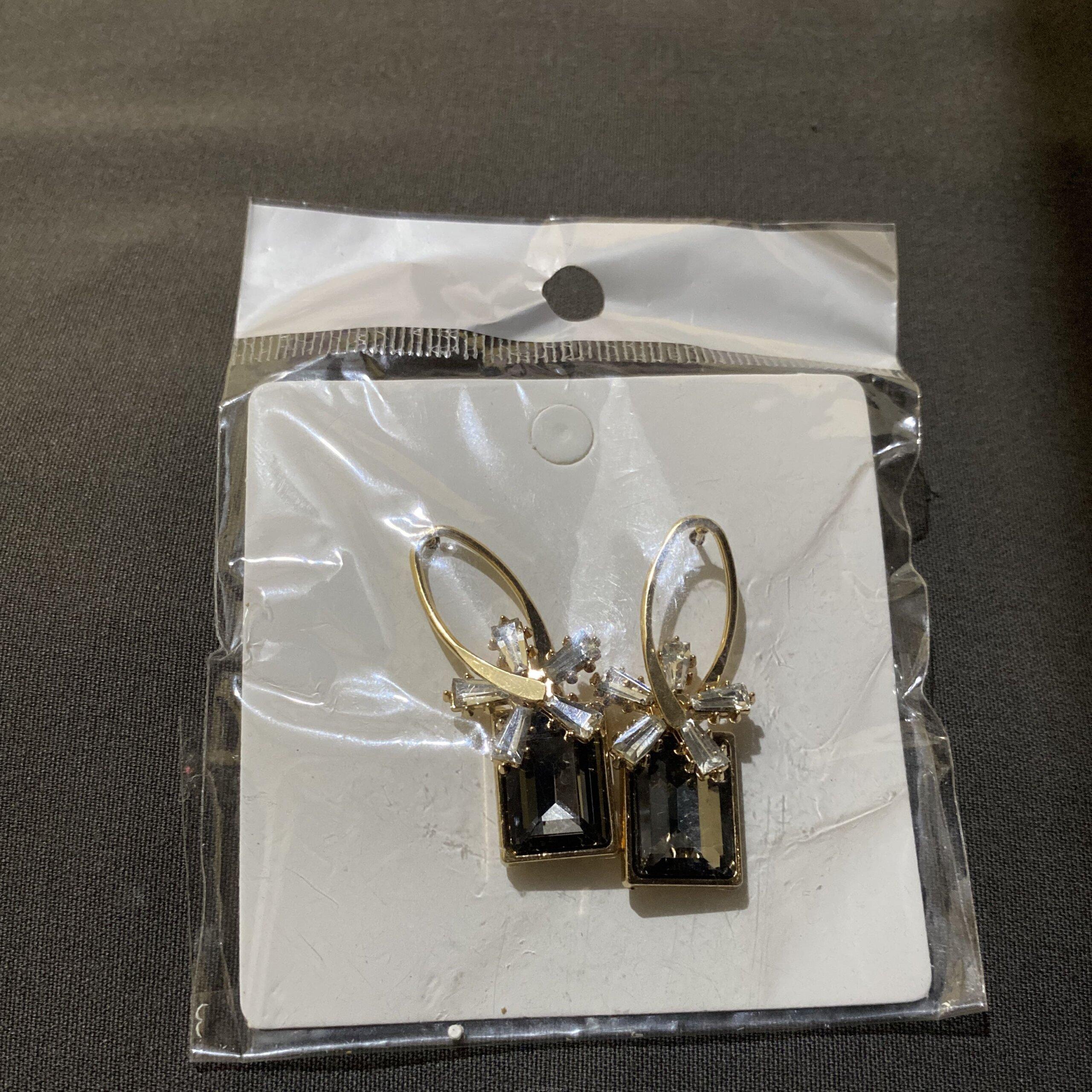 Ear rings