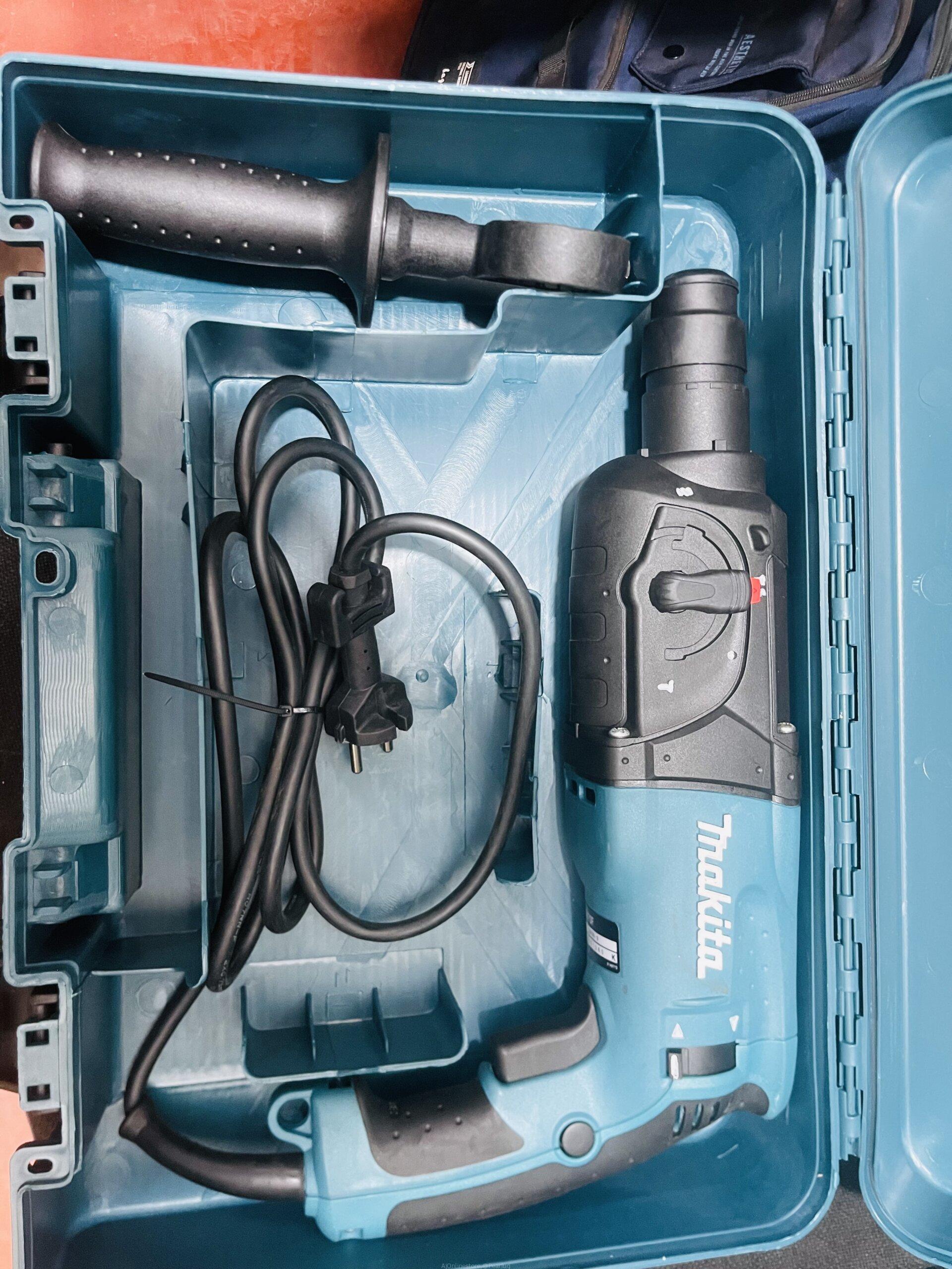 Rotary hammer drill