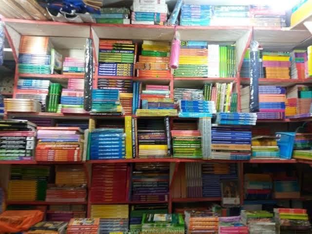 Stationary materials