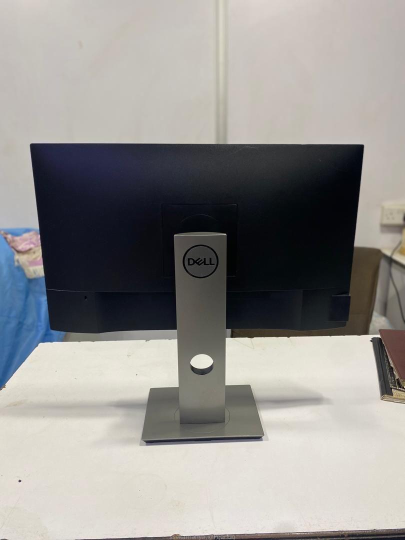 Dell monitor inch 24 ips flameless clean piece