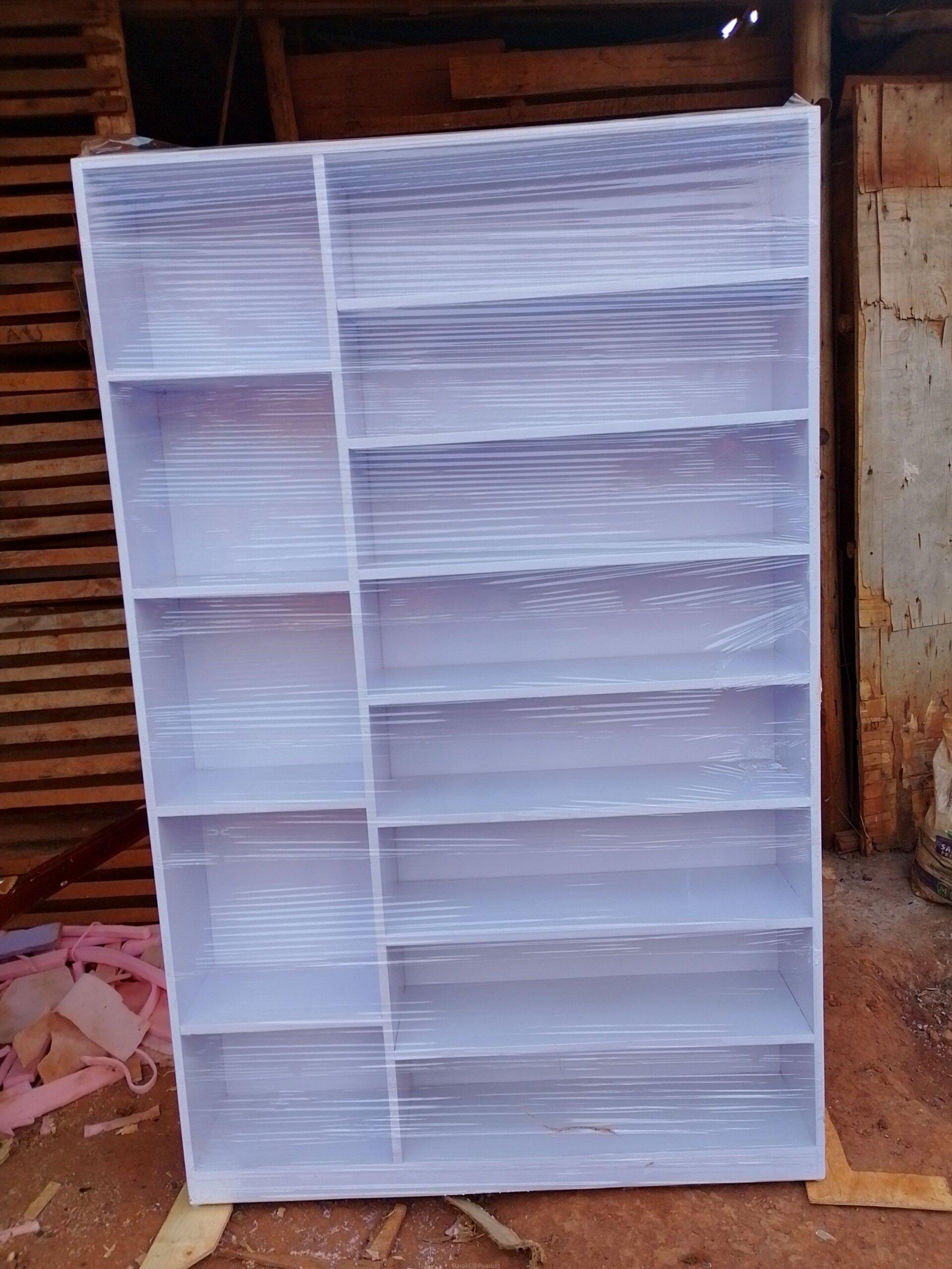 Side boards, Dressing mirrors, Hold drops and Baby bed