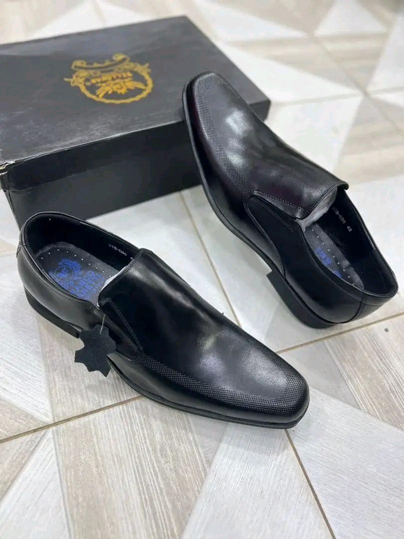 Shoe