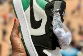 Nike en more sneakers 👟
