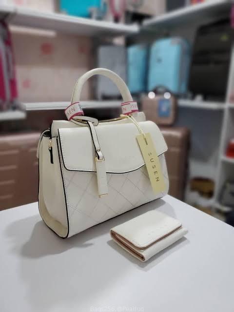 Cross body bags