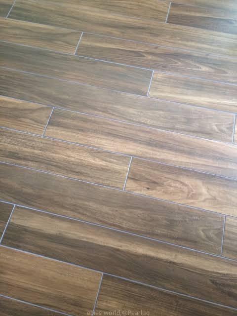 Porcelain tiles and ceramic