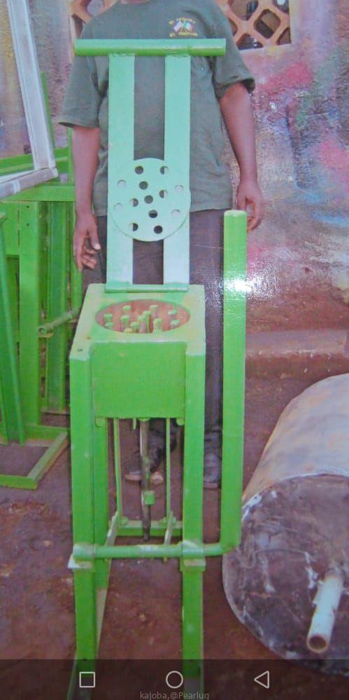 Bricket molds