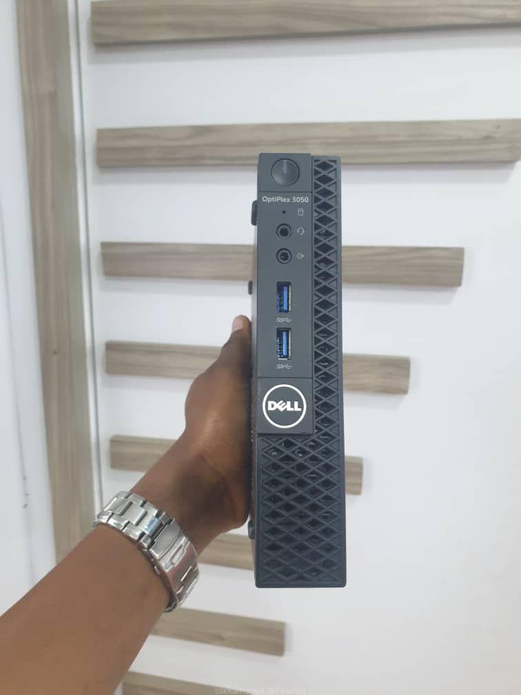 Mini desktop core i5 8gb+256gb ssd 7th generation