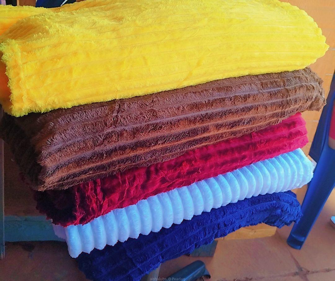 Soft throw blankets