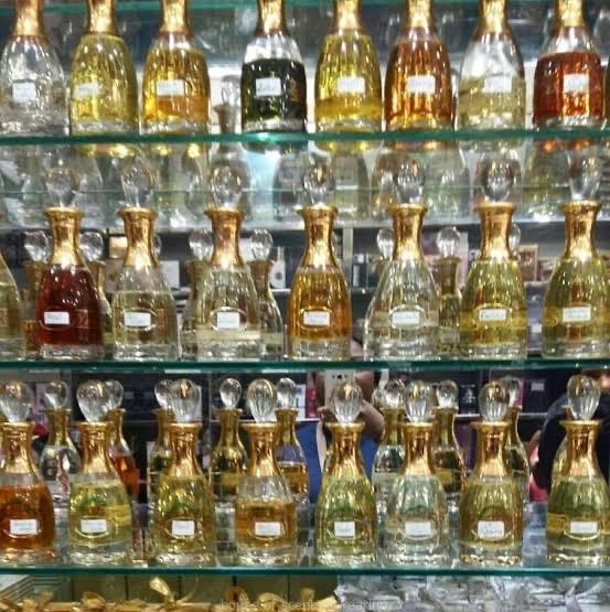 Oil perfumes
