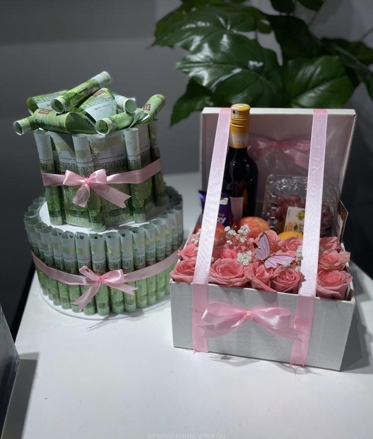 Gift box and money flower