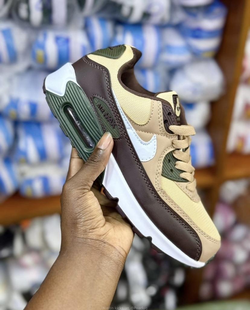 Nike air max