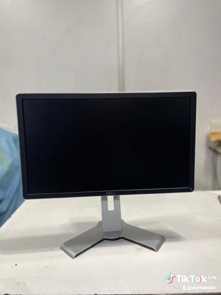 Dell monitor inch 22 white