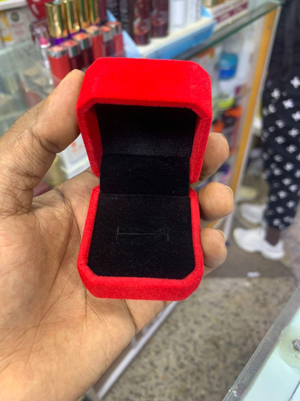 Ring boxes