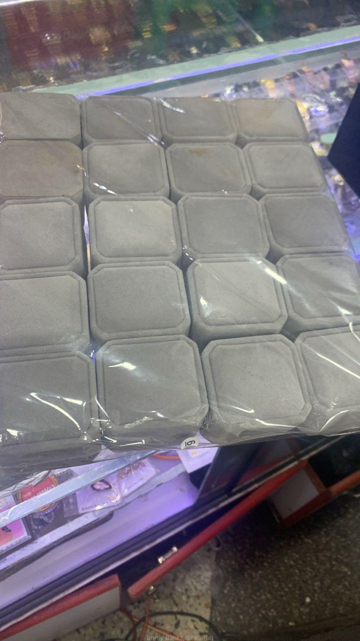 Ring boxes