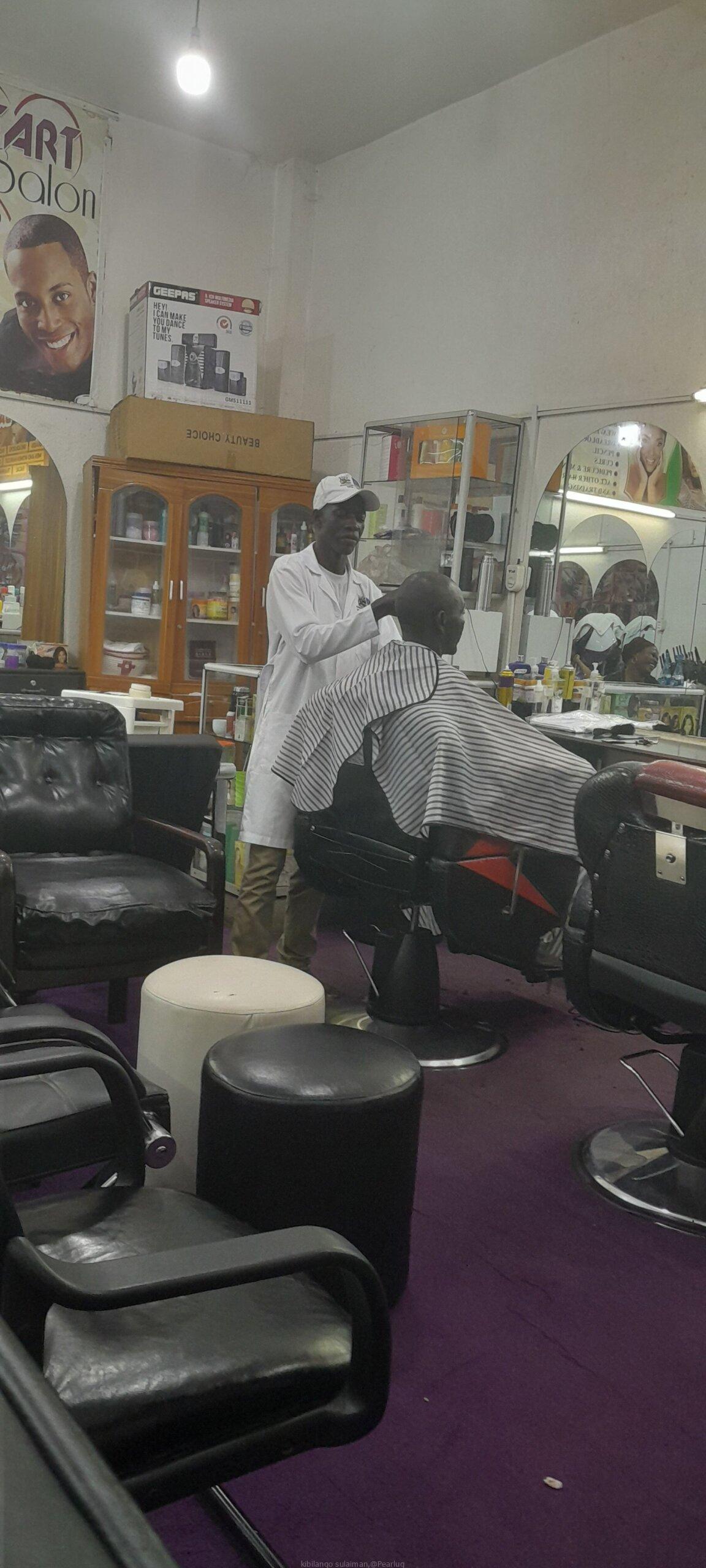 Saloon for men
