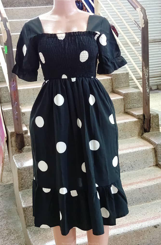 Black and white short round dress