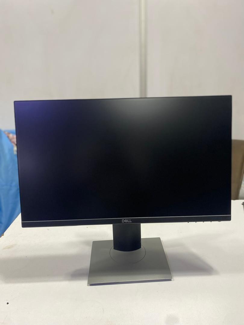 Dell monitor inch 24 ips flameless clean piece