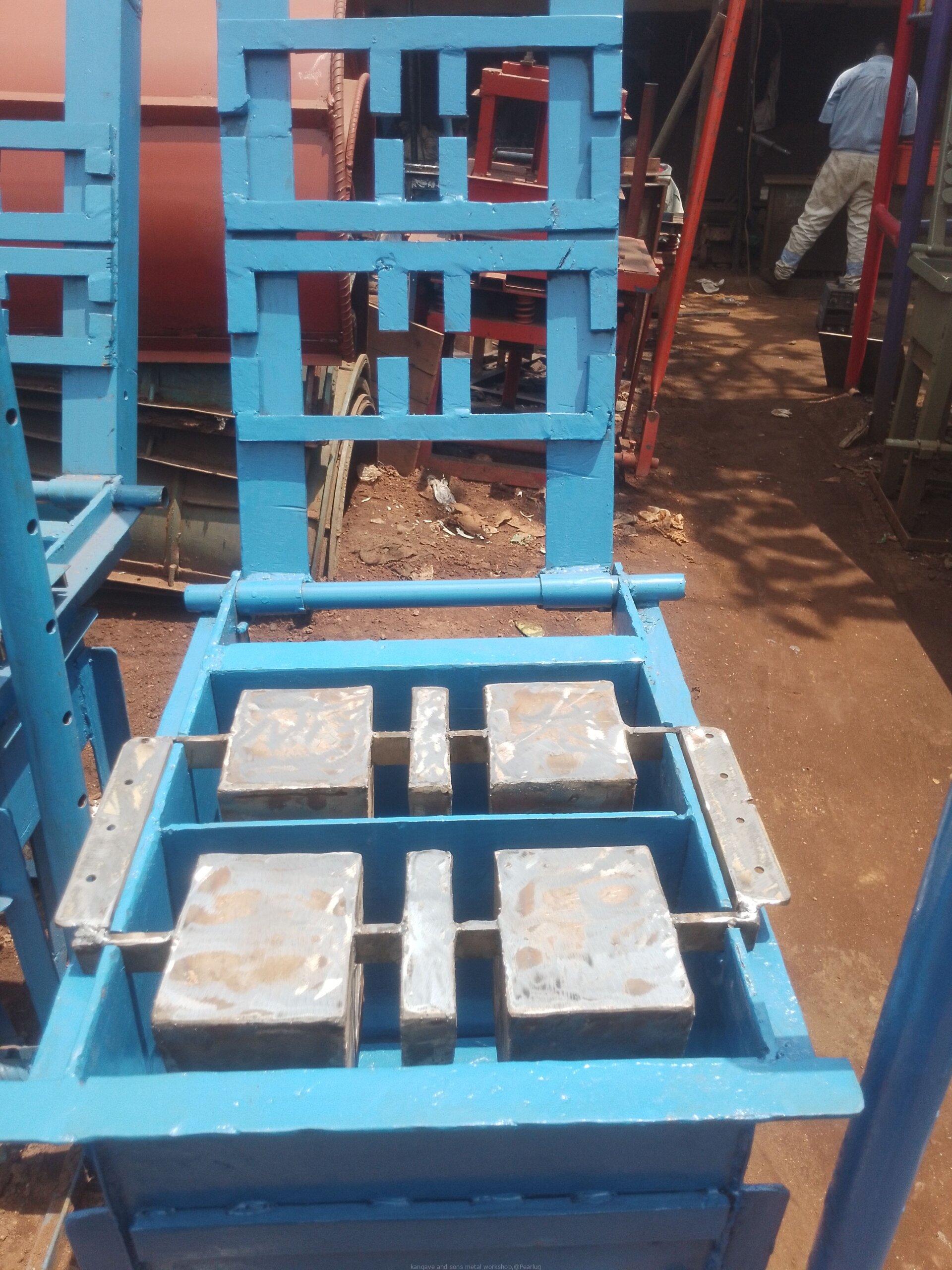 Brick machine