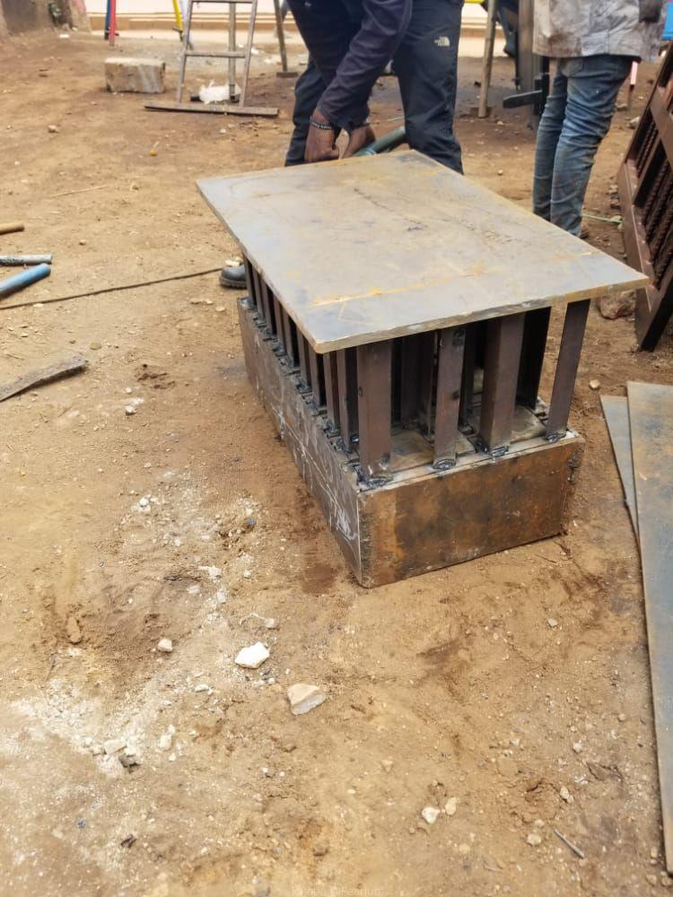 Molds each size