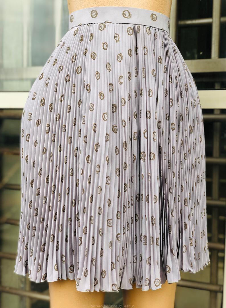 Classic casual round clothes