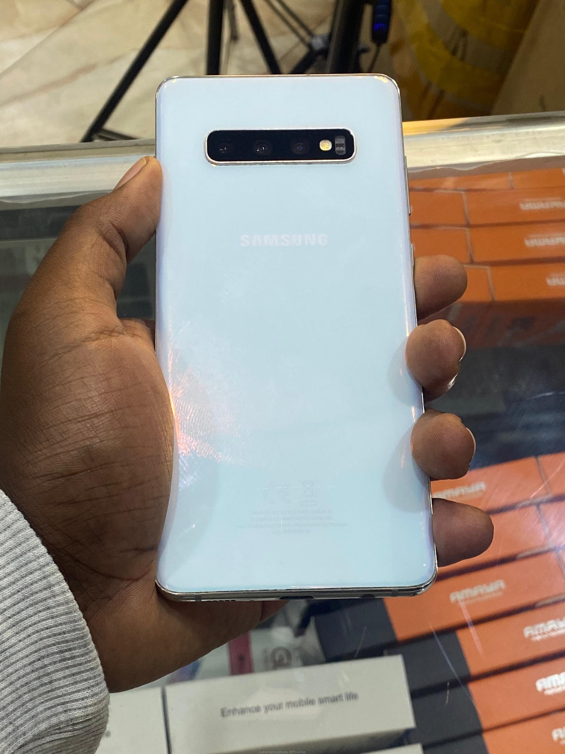 S10 plus