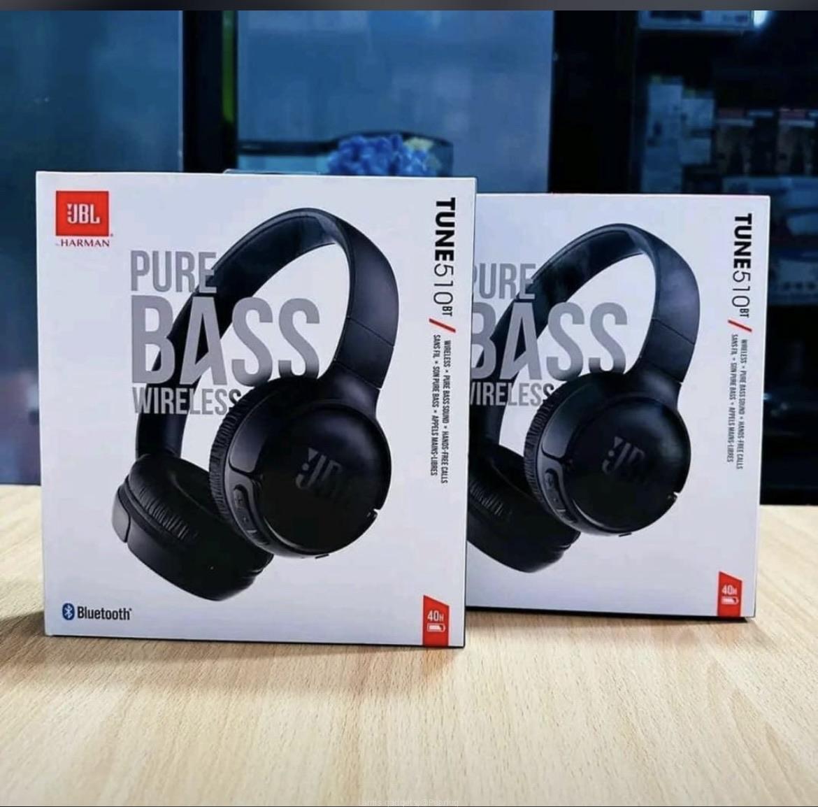 JBL beats
