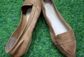 Second hand ladies shoes