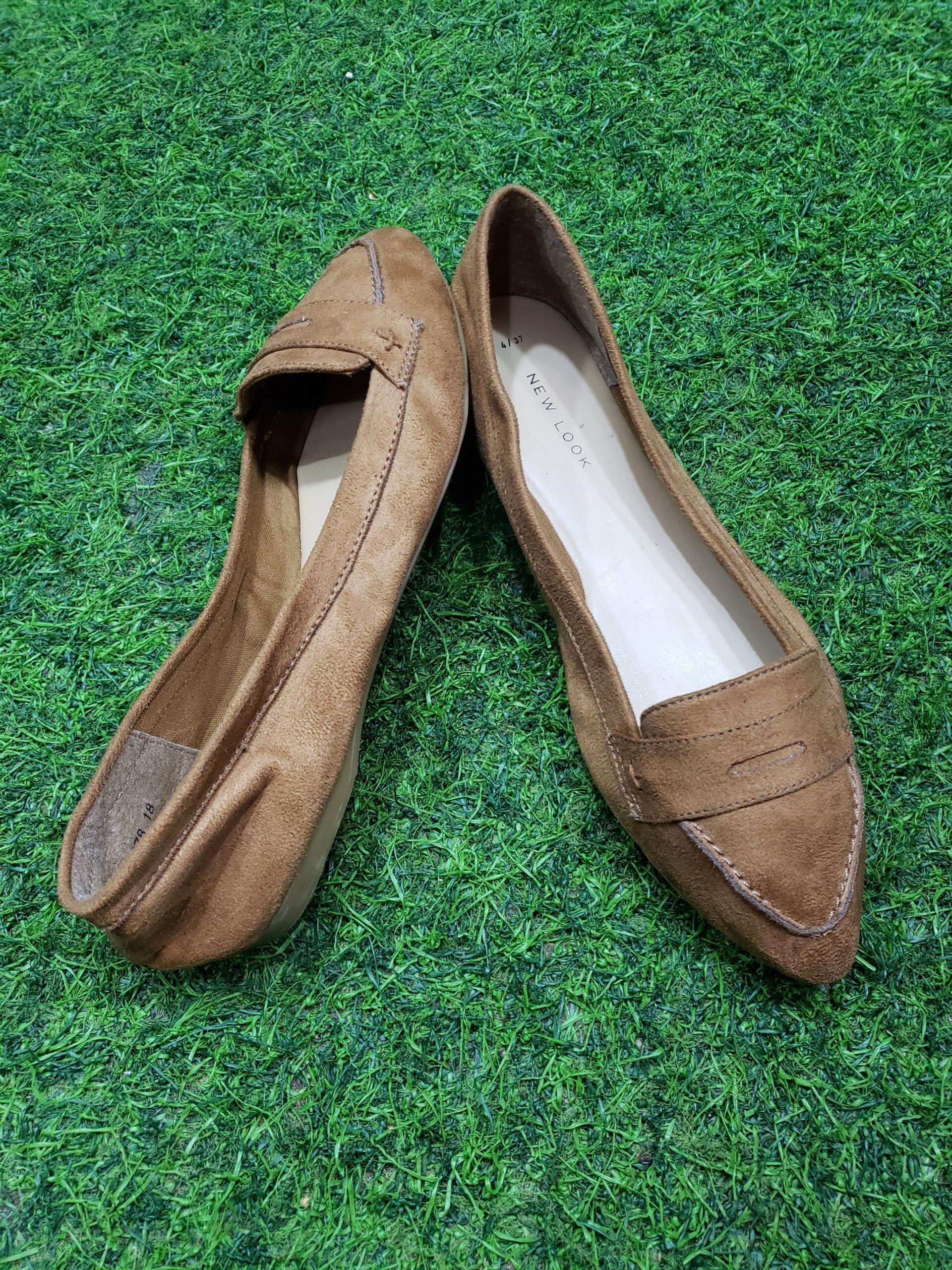 Second hand ladies shoes