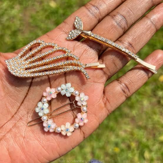 Hair clips